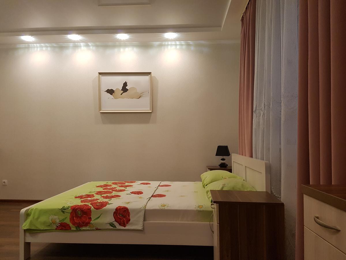 Chernigov City Apartments Na Peremohy Eksteriør billede