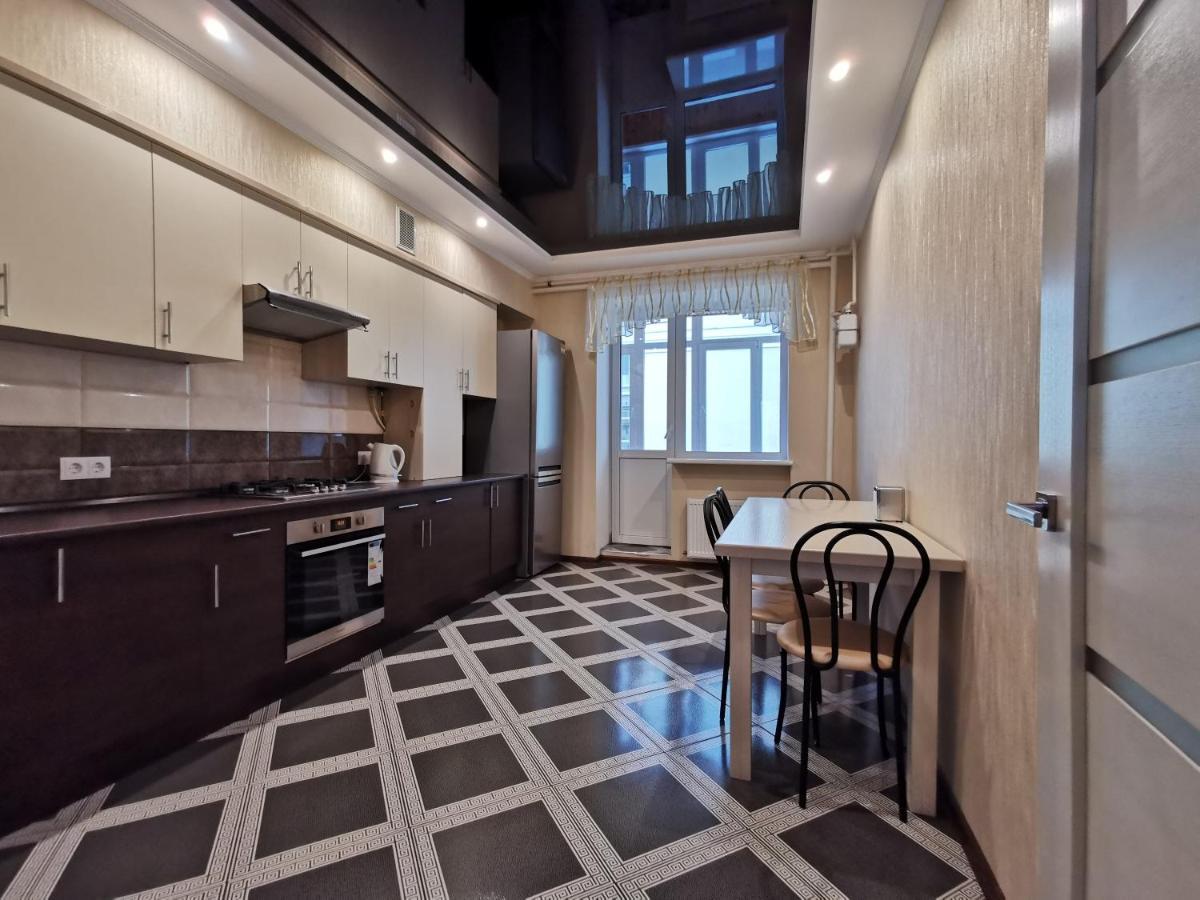 Chernigov City Apartments Na Peremohy Eksteriør billede